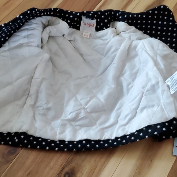 Baby coat 18mos - Picture 5 of 6